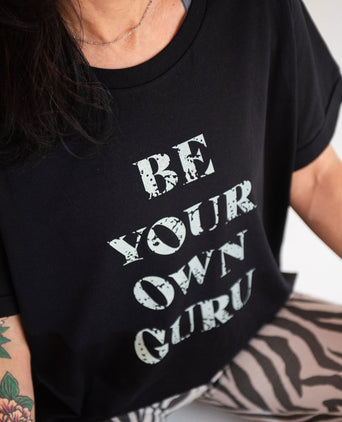 | color:black |Yoga Boxy T-Shirt Be Your Own Guru by SOULYOGA Berlin 108 black |organic cotton